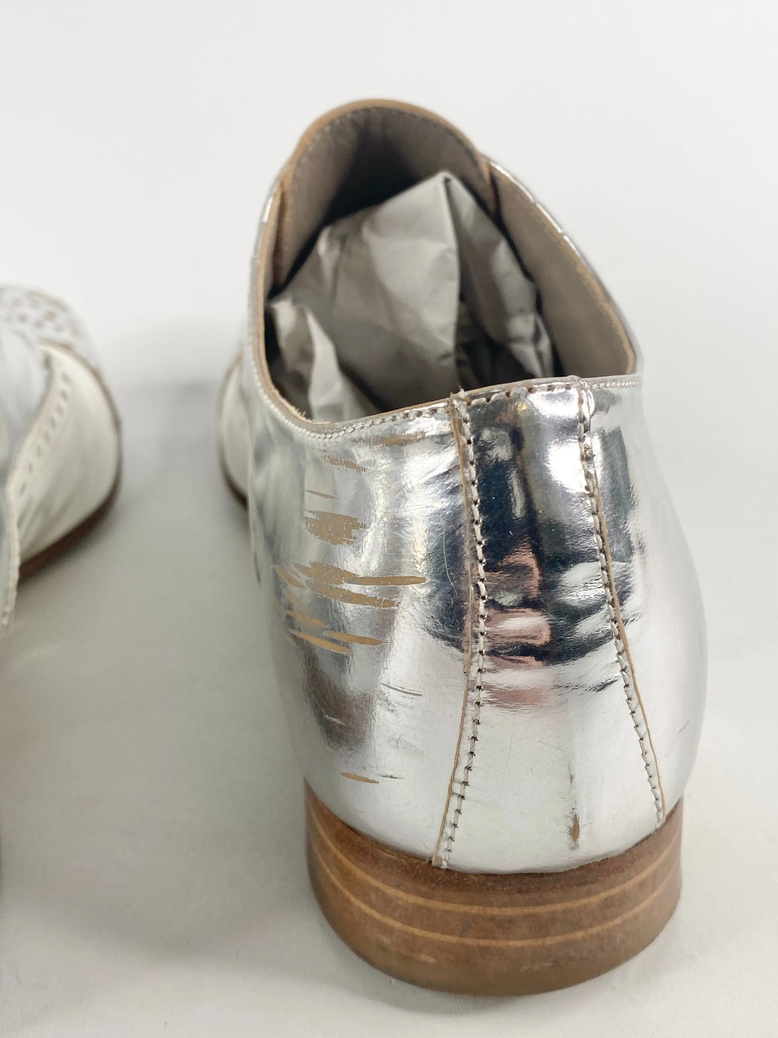 Habbot Silver & White Brogues - EU37