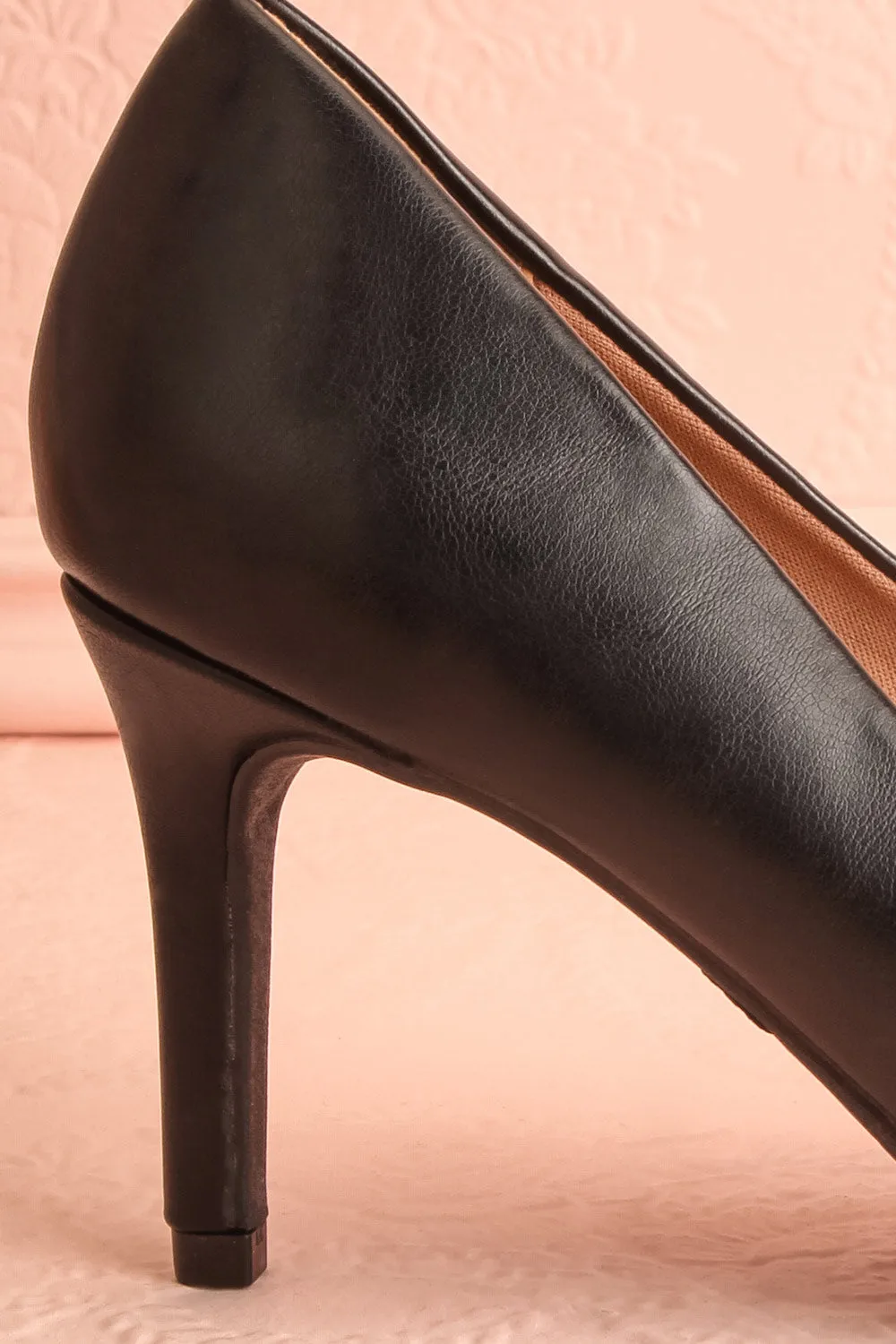 Karah Black | Pointed-Toe Pumps
