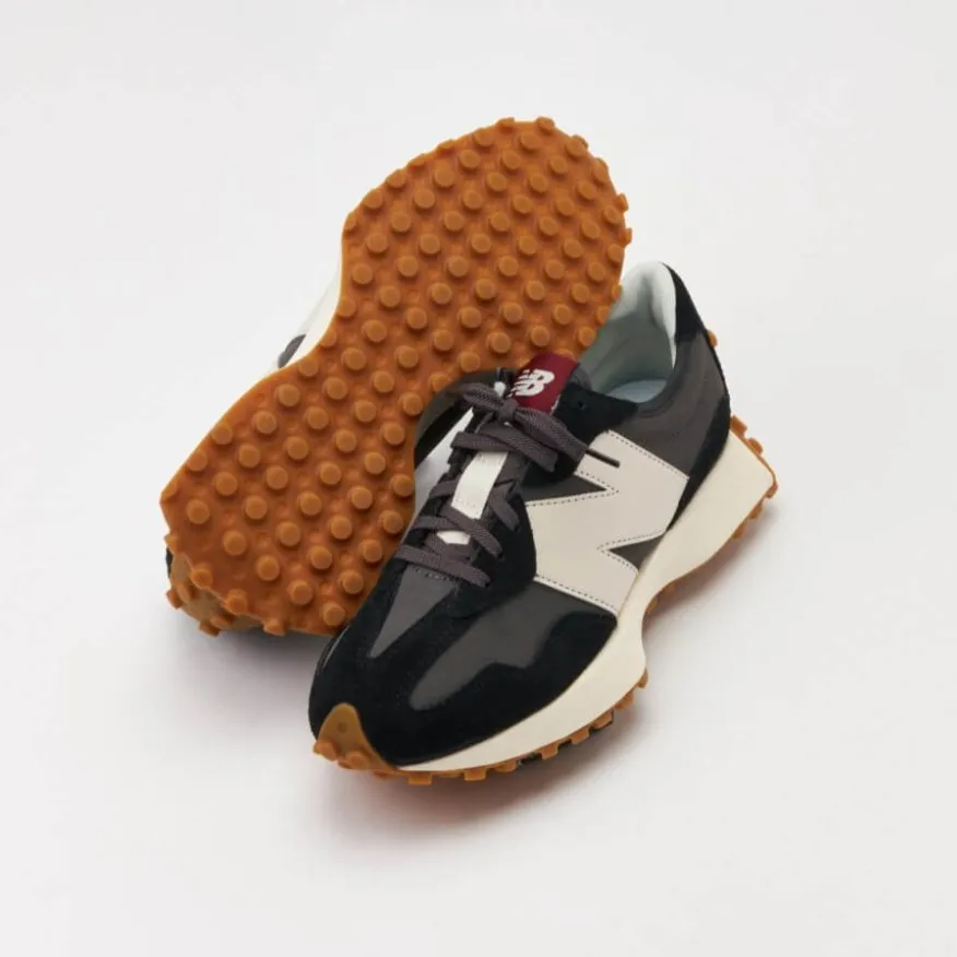 New Balance 327 BLACK