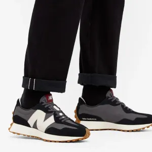 New Balance 327 BLACK