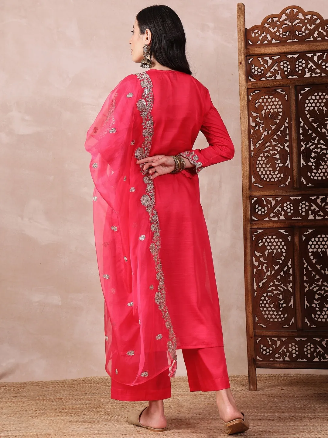 Pink Silk Blend Solid Embroidered 3-Piece Kurta Set