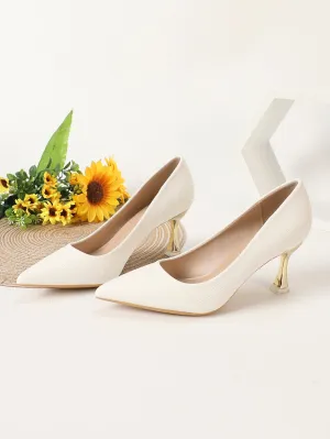 Point Toe Pyramid Heeled Court Pumps