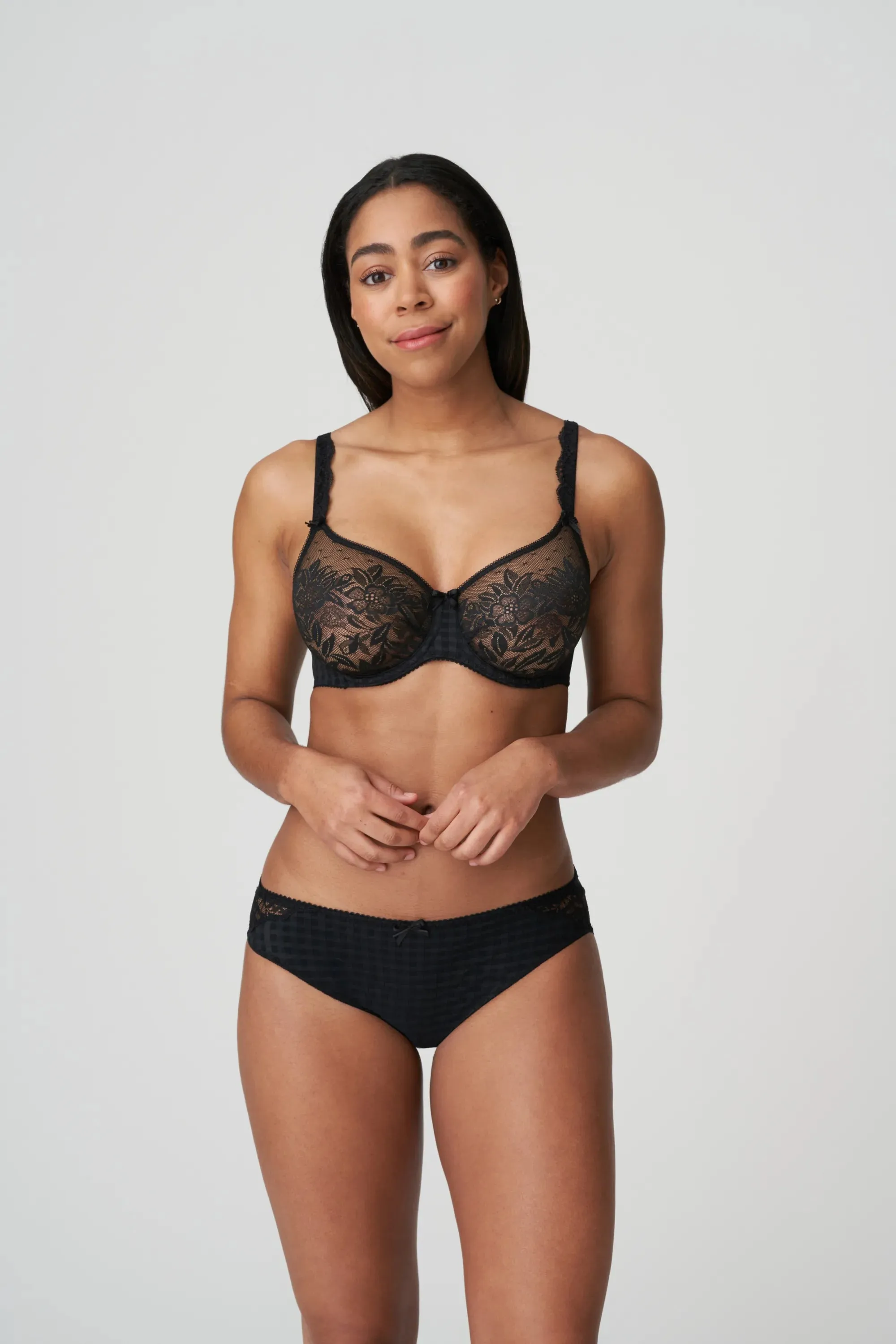 Prima Donna Madison/Divine Lace Seamless Underwire Bra (Black, Nude, and Patine)