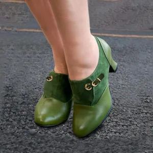 Women's Retro Buckle Stitching Chunky Heels 63858869S