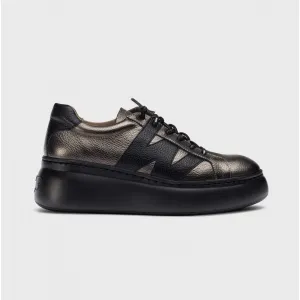 Wonders DORITA Pewter Leather Runner with Black Sole and Bungee Laces